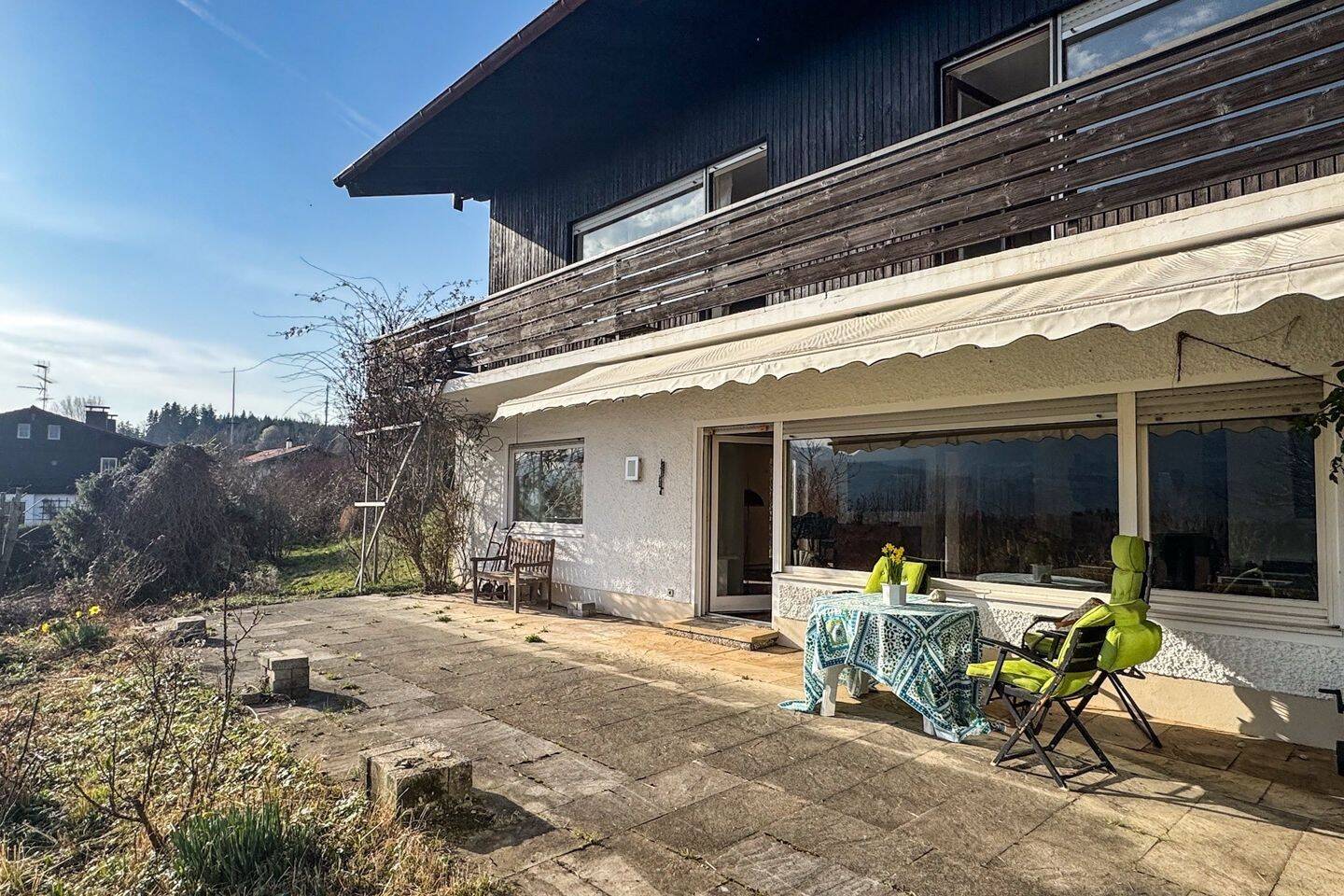 Großzügiges Einfamilienhaus mit traumhaftem Ausblick und Potenzial in Holzhausen – Bergen, 83346 Bergen
