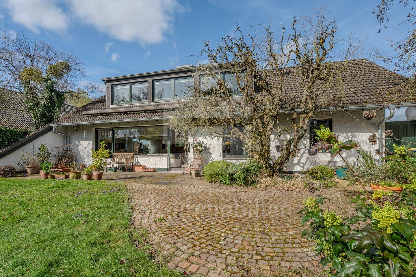 Charmantes Einfamilienhaus mit Einliegerwohnung in Kerpen!, 50171 Kerpen