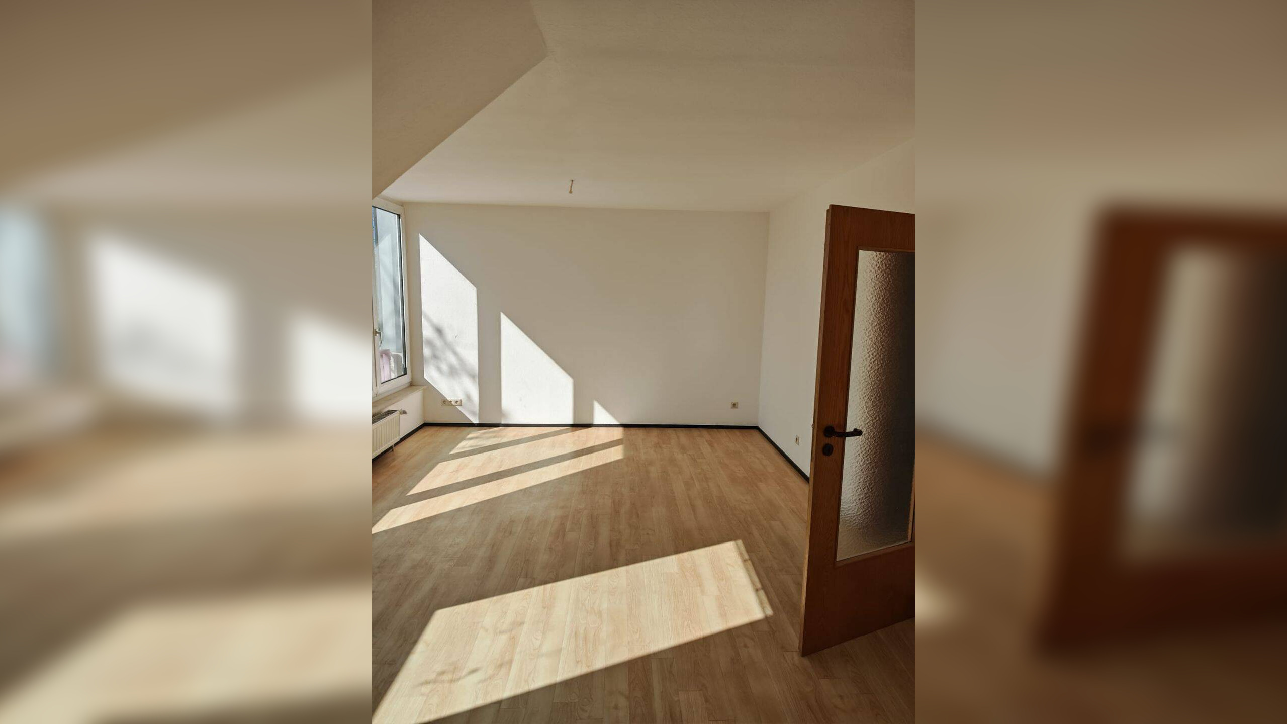 komplett renovierte Dachgeschoßwohnung in zentrumsnaher Lage, 59557 Lippstadt