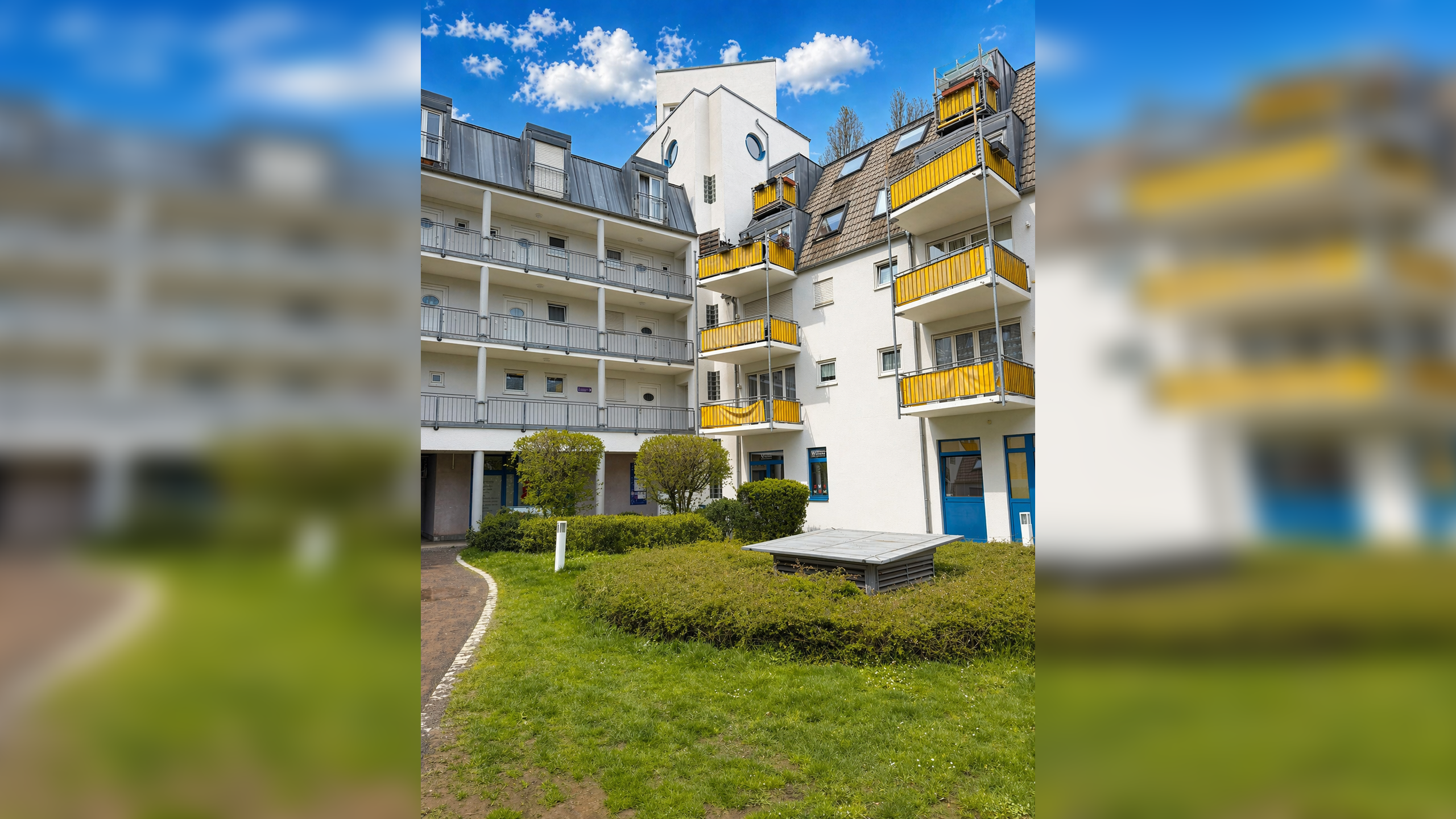 Eigentumswohnung mit 3 Zimmern, ca. 58 m² Wfl., Balkon, Tiefgaragenstellplatz und Aufzug!