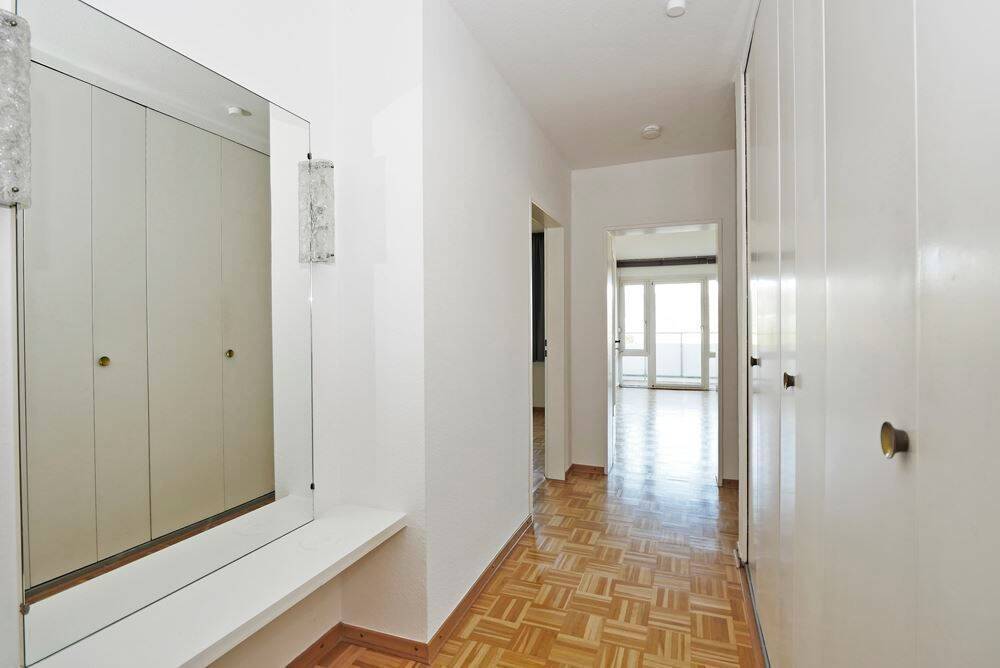 Sie suchen Platz für Ihre Möbel? 155 m² voller Möglichkeiten. Großzügige Wohnung mit Weitblick., 53604 Bad Honnef