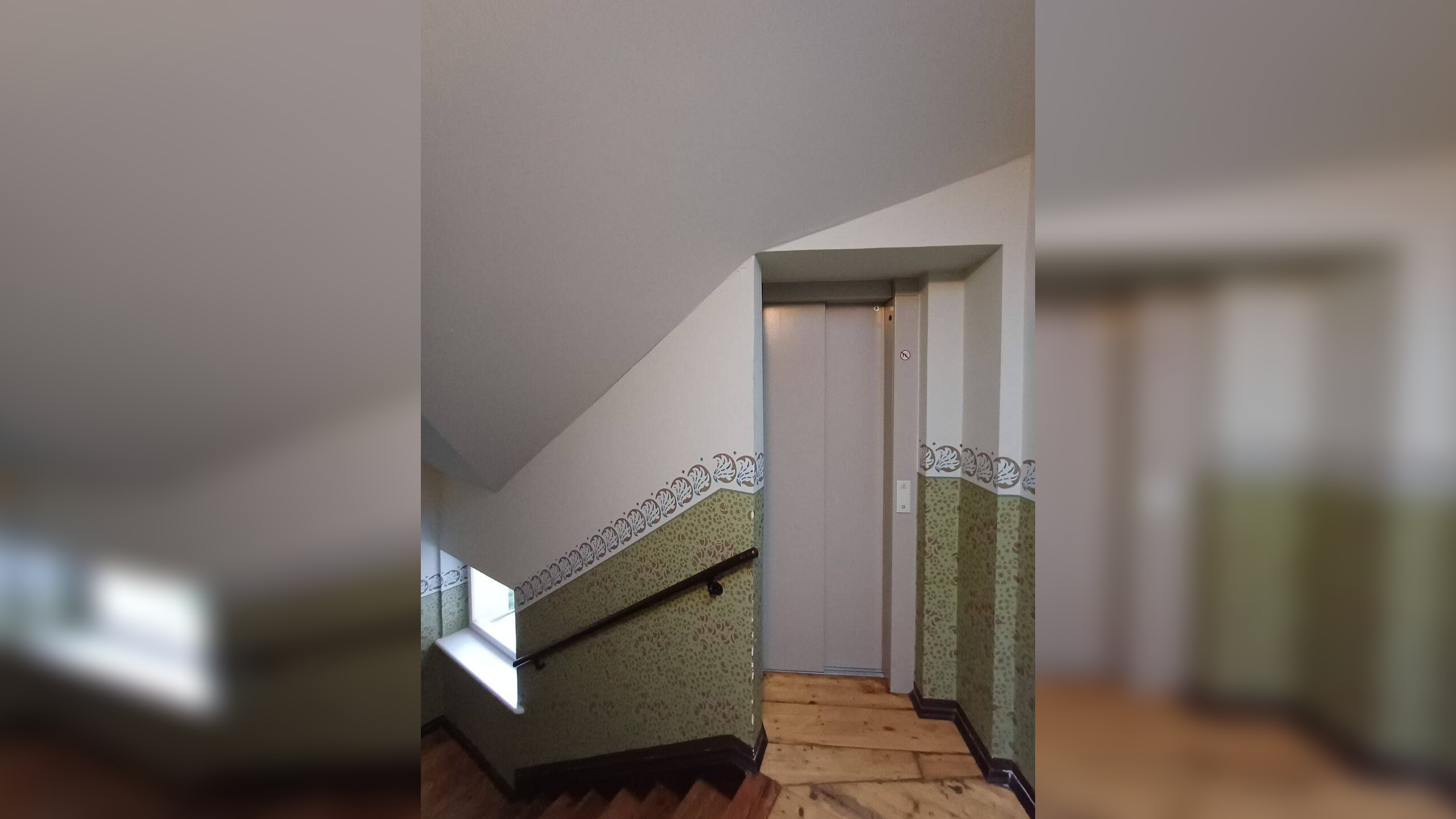 Stilvolle 3-Zimmer-Dachgeschosswohnung mit Aufzug und viel Licht – Leipzig – Vorschaubild 4