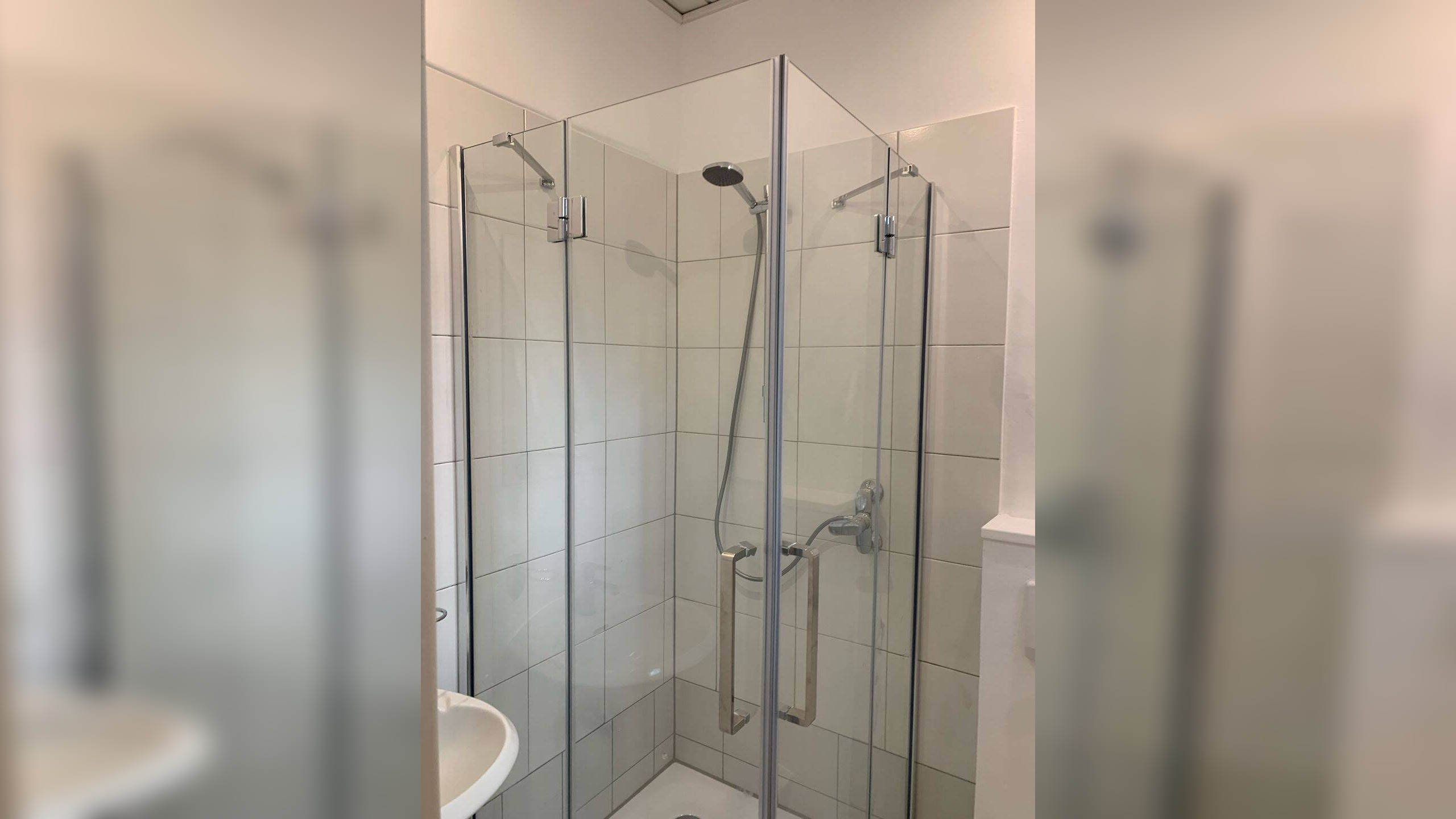Geräumige 3 ZKB Wohnung mit Parkett, 65189 Wiesbaden (Biebrich Wiesbaden)