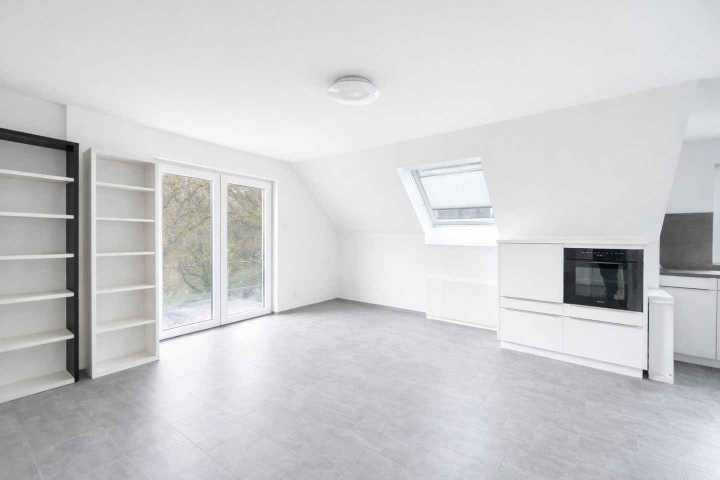 Exklusive Maisonettewohnung mit Aufzug und Panoramablick von der Dachterrasse