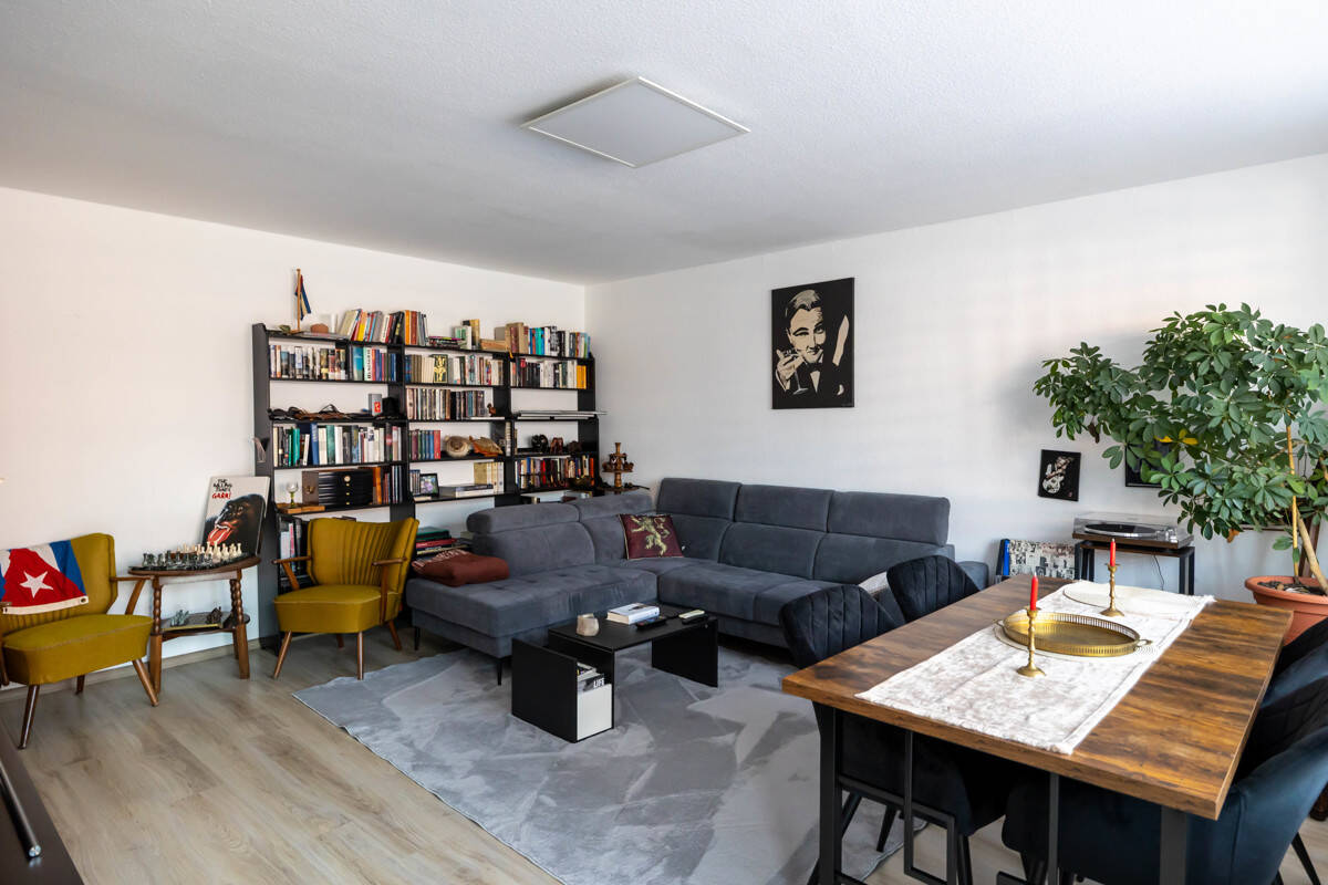 *** 600 m² WFL – MEHRERE WOHNUNGEN PLUS ANWESEN, EINLIEGERWOHNUNG, GARAGEN und GARTEN ***, 27755 Delmenhorst