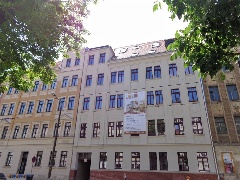 // Sellerhausen – Südbalkon – Bad mit Wanne und Dusche – Aufzug // – Leipzig – Vorschaubild 3