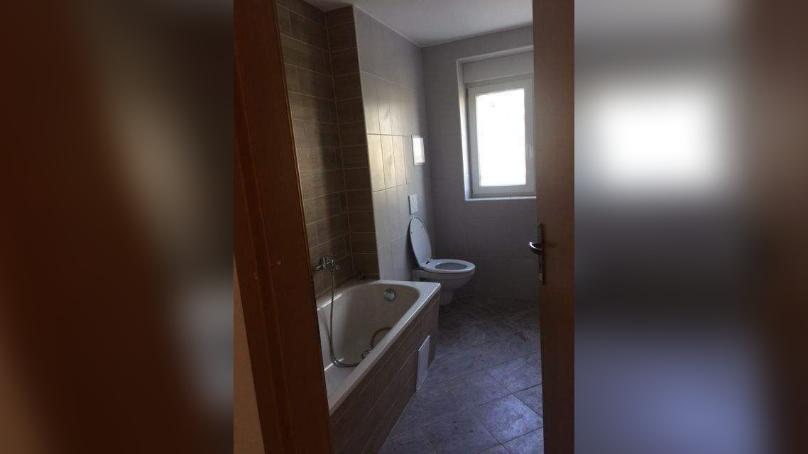 Müncheberg, top Neubau, Wohnung:60m²  gr. 2 1/2 Zimmer, tolle gr.Wohnessküche Bad, Balkon, 60qm für 793,- € warm inkl. Fahrstuhl & Stellplatz, 15374 Müncheberg