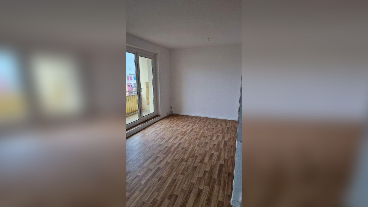BALKON+AUFZUG-helle, ruhige 3 Raum Wohnung, 39288 Burg
