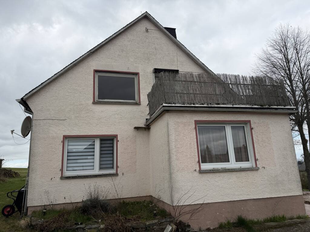 Einfamilienhaus mit großem Grundstück und viel Potenzial in Rettershain!, 56357 Rettershain