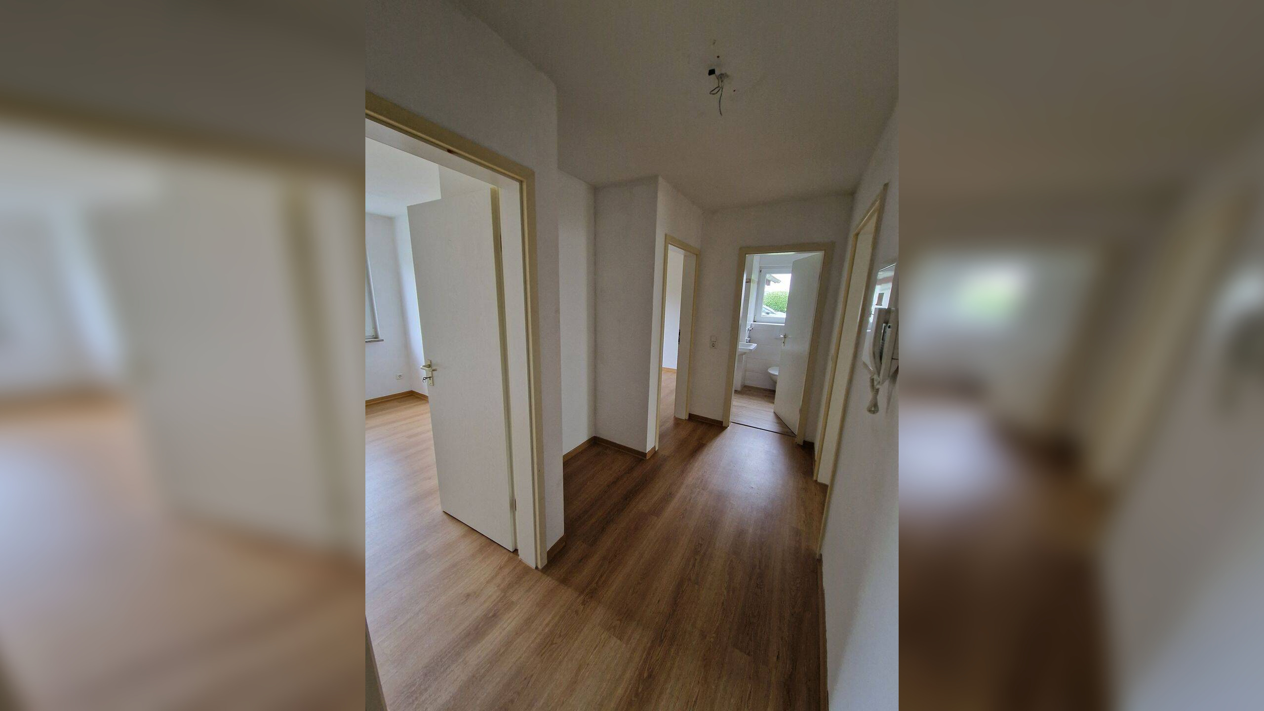 Einzigartige 3-Raum-Erdgeschoss-Wohnung mit Garten, 4552 Borna