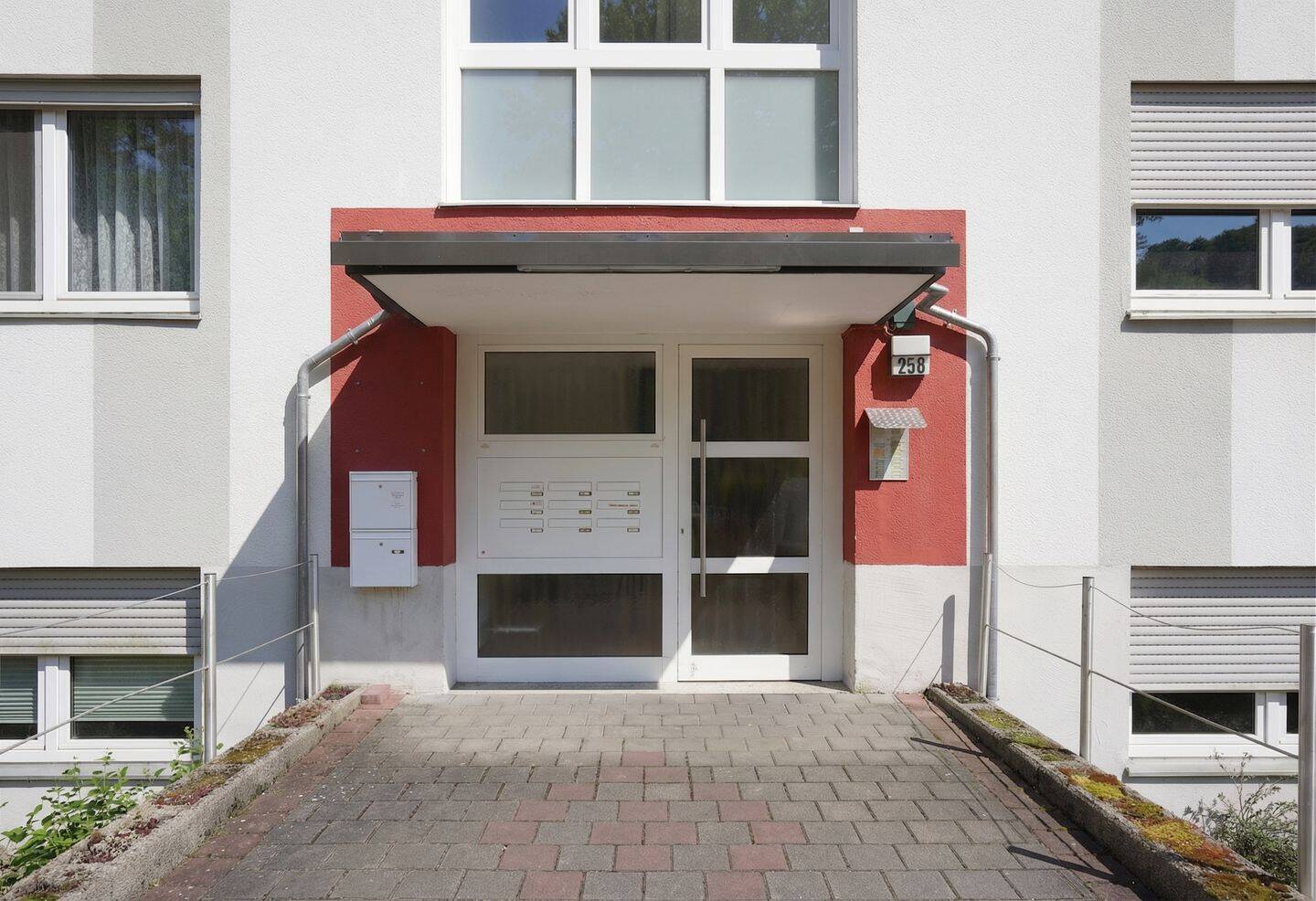 Stadtnahe 4-ZKB-Eigentumswohnung mit eigenem Gartenzugang!, 66133 Saarbrücken