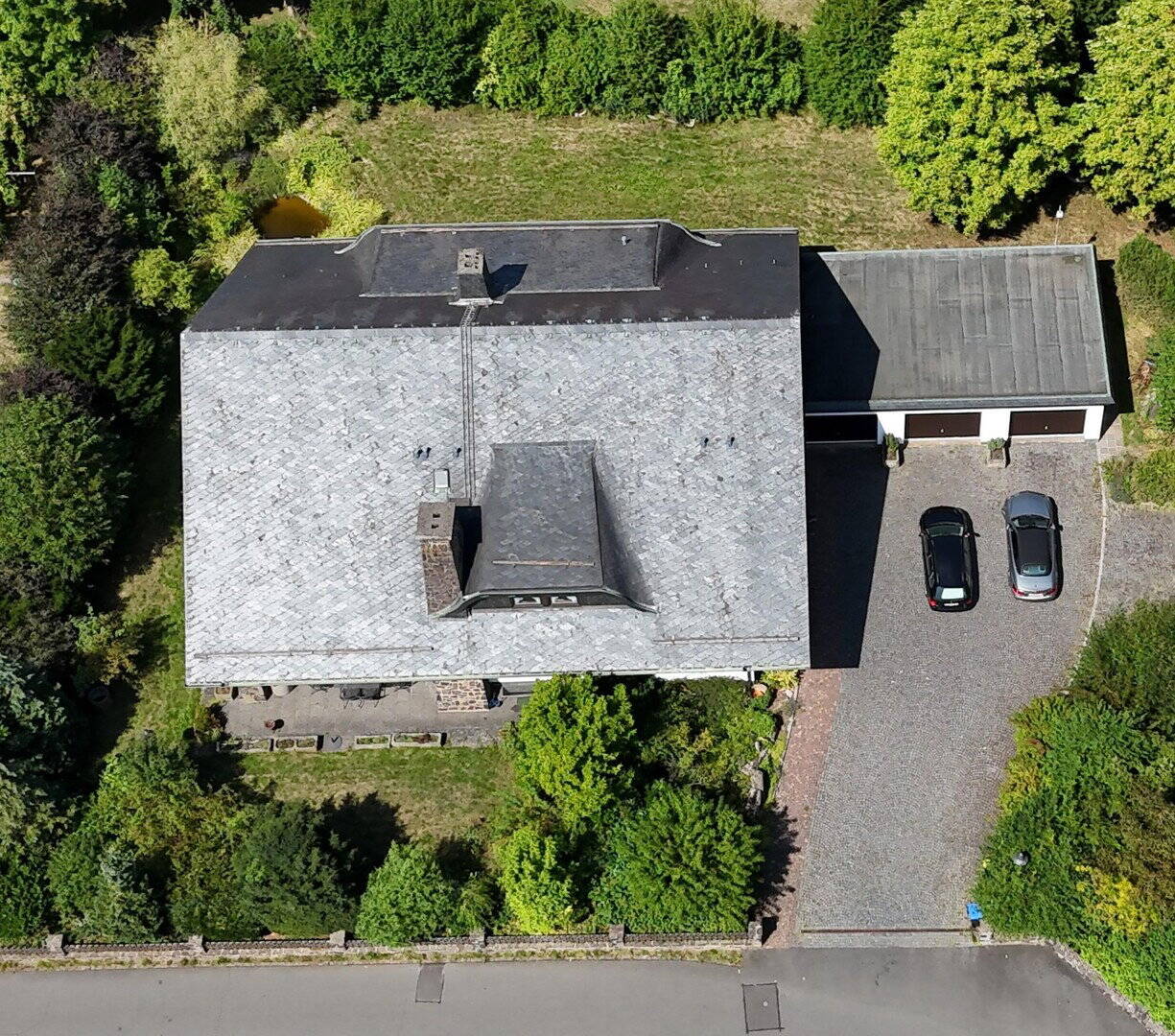 Viel Raum zum Leben: Riesige Landhausvilla in Neuhof/Fulda!, 36119 Neuhof