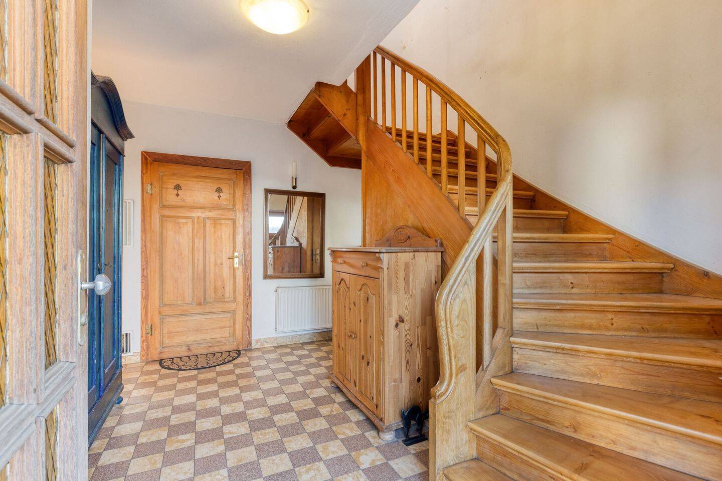 Charmantes Haus mit Potenzial und großzügigem Garten, 56567 Neuwied
