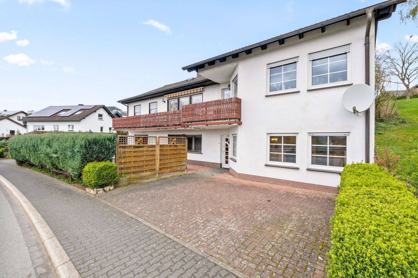 #KOMINOS IMMOBILIEN# Erdgeschosswohnung mit Terrasse, 57413 Finnentrop