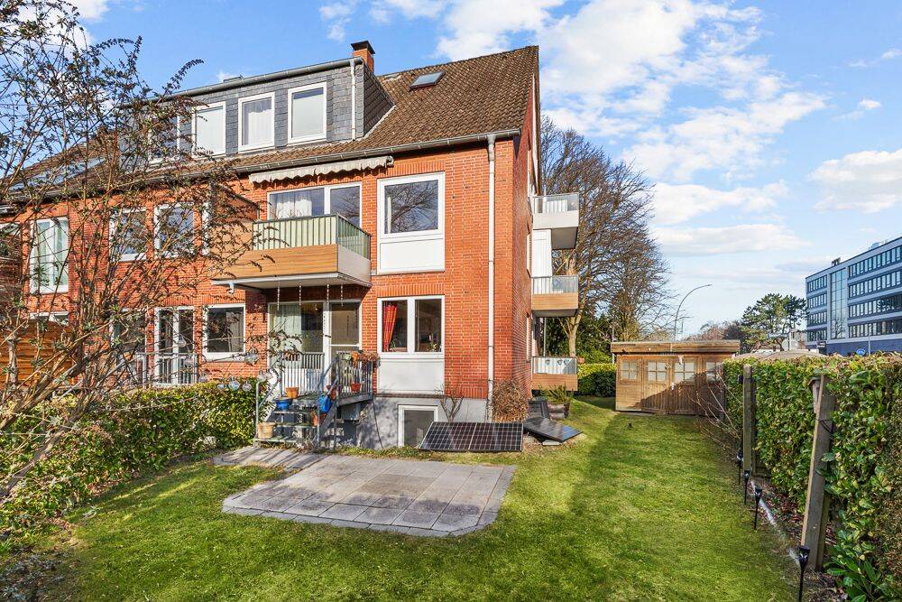 Hamburg-Wandsbek: Hochparterre mit Stellplatz, Balkon & Gartenanteil – 22041 Hamburg – Vorschaubild 3