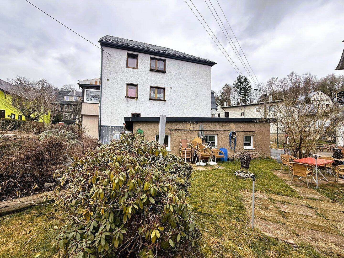 vielseitiges Mehrfamilienhaus (4 WE) in naturnaher Lage im Thüringer Wald zu verkaufen, 98701 Großbreitenbach (Altenfeld)