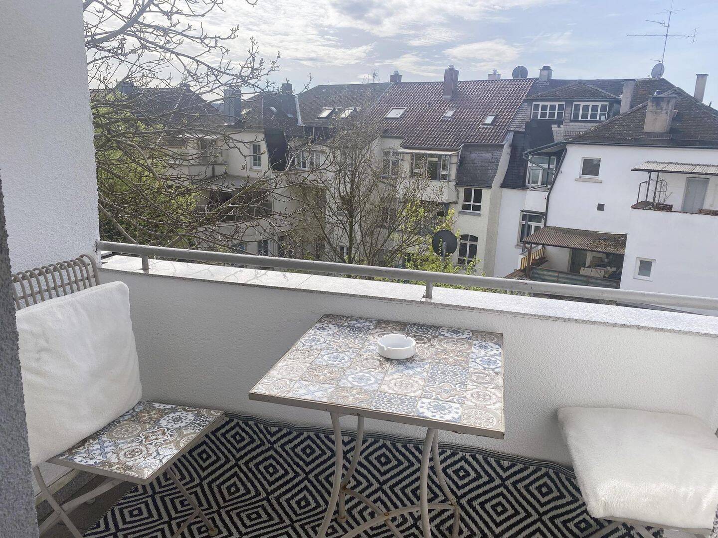 Saniertes 5-Familienhaus sucht neuen Eigentümer!, 75177 Pforzheim (Katharinenthalerhof Eutingen Nordstadt Nordweststadt Oststadt)