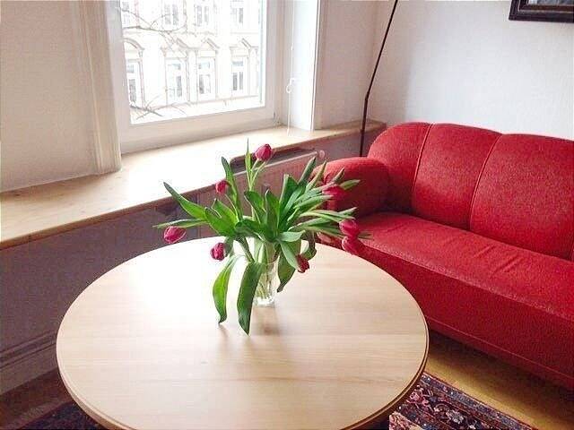 Möblierte 2 Zi.-Wohnung / Balkon/ Internet/ Pauschalmiete € 1.200,-/ Monat/frei ab sofort bis 31.10.2026 ( Zeitmietvertrag) / nur an eine Person! – 22083 Hamburg – Vorschaubild 5