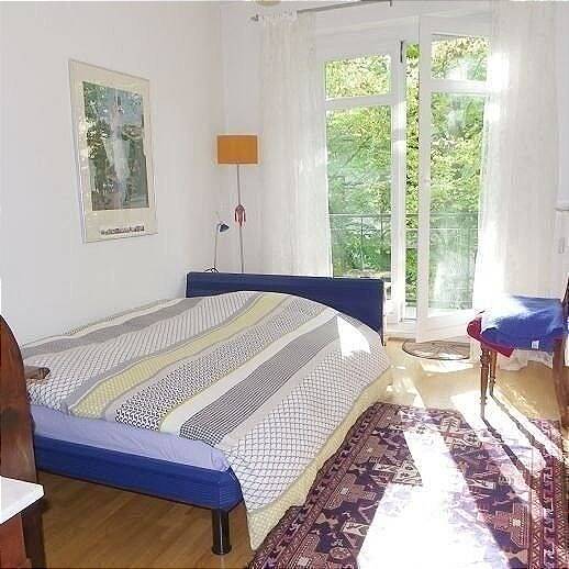 Möblierte 2 Zi.-Wohnung / Balkon/ Internet/ Pauschalmiete € 1.200,-/ Monat/frei ab sofort bis 31.10.2026 ( Zeitmietvertrag) / nur an eine Person! – 22083 Hamburg – Vorschaubild 7