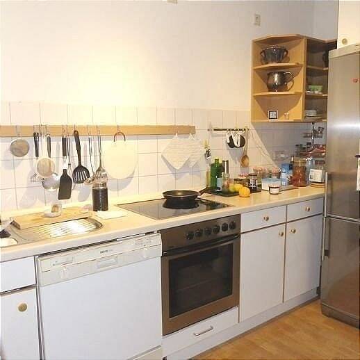 Möblierte 2 Zi.-Wohnung / Balkon/ Internet/ Pauschalmiete € 1.200,-/ Monat/frei ab sofort bis 31.10.2026 ( Zeitmietvertrag) / nur an eine Person! – 22083 Hamburg – Vorschaubild 9