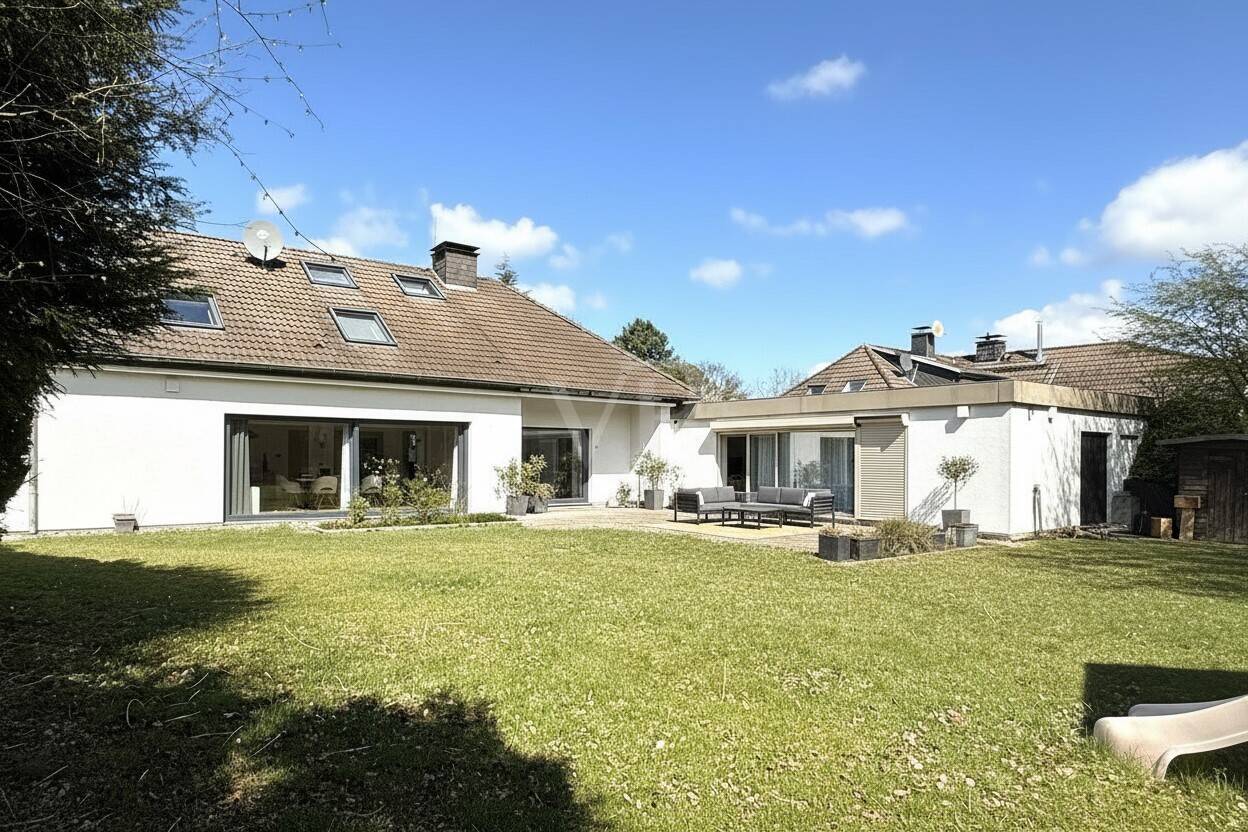 Exklusives & top-ausgestattetes Einfamilienhaus mit viel Platz für die Familie, 58640 Iserlohn