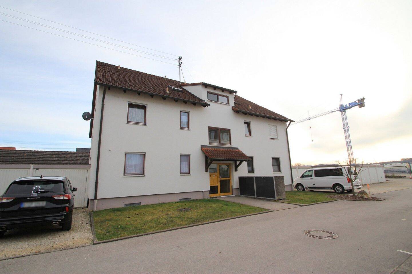 Renovierte 1-Zimmerwohnung mit Stellplatz, 86505 Münsterhausen