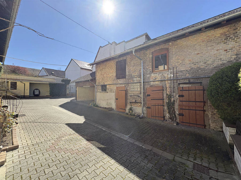 Sprendlingen: Top Immobilienpaket 2 Häusern, kl. Garten und großem Innenhof, 55576 Sprendlingen