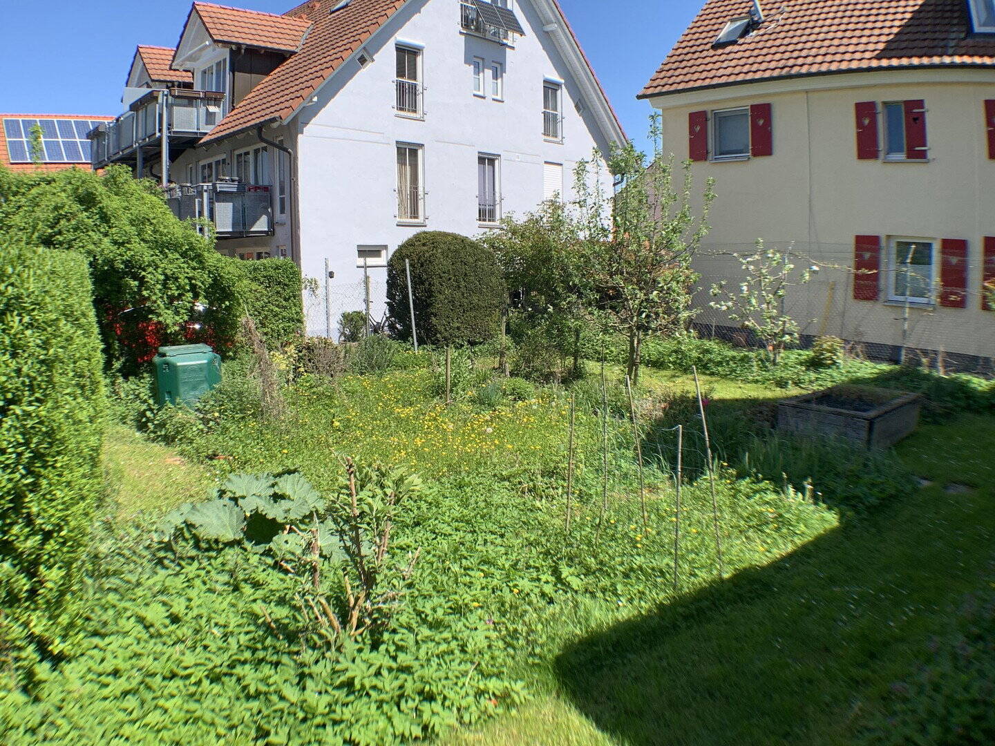 Familienfreundliches Mehrfamilienhaus mit Garten und solider Rendite- sofort bezugsfertig, 79112 Freiburg im Breisgau (Munzingen Opfingen Tiengen Waltershofen)
