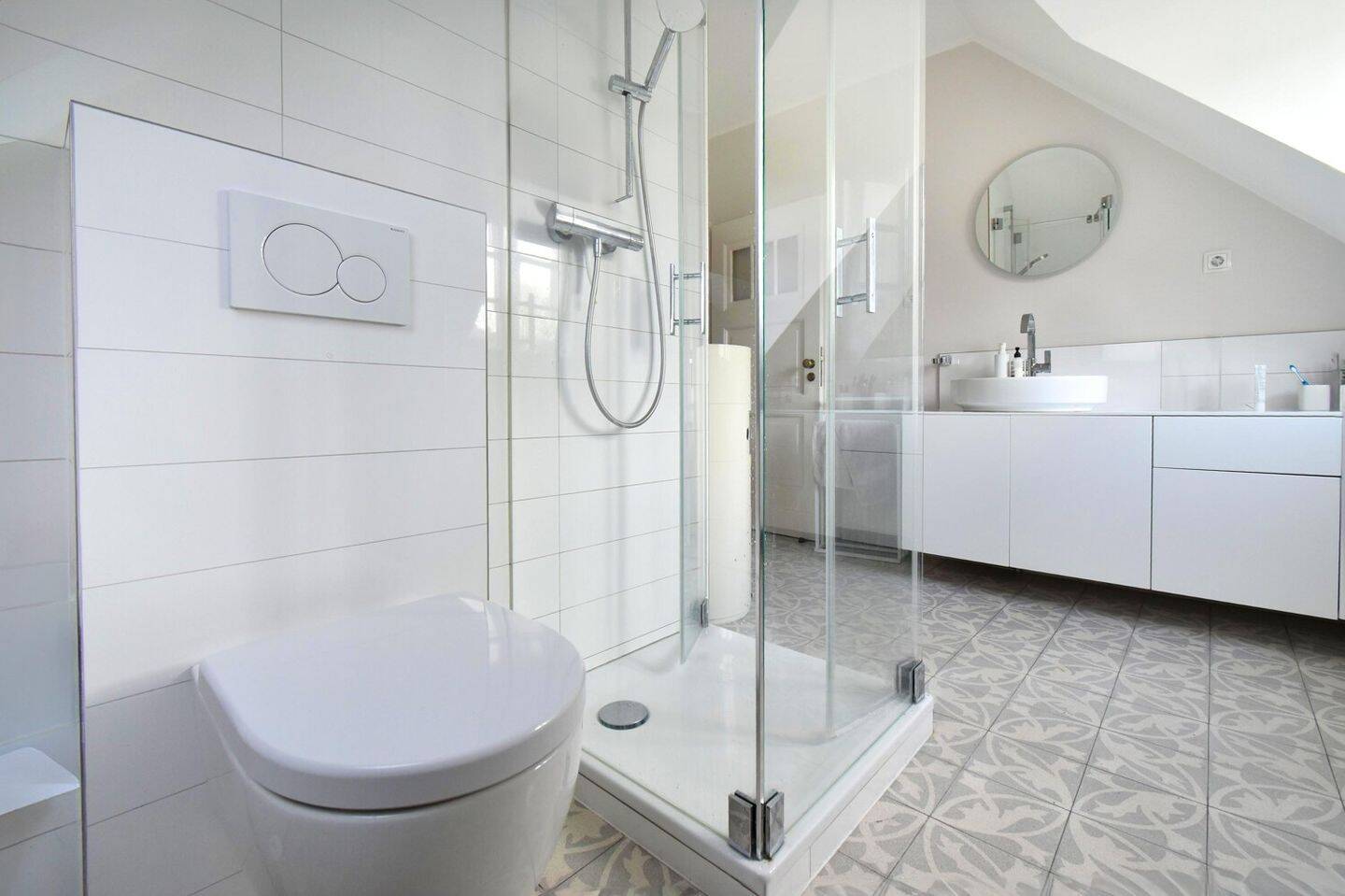 Wohnen kann so schön sein! Schicke Dachgeschosswohnung in Top-Lage – 45133 Essen – Vorschaubild 3