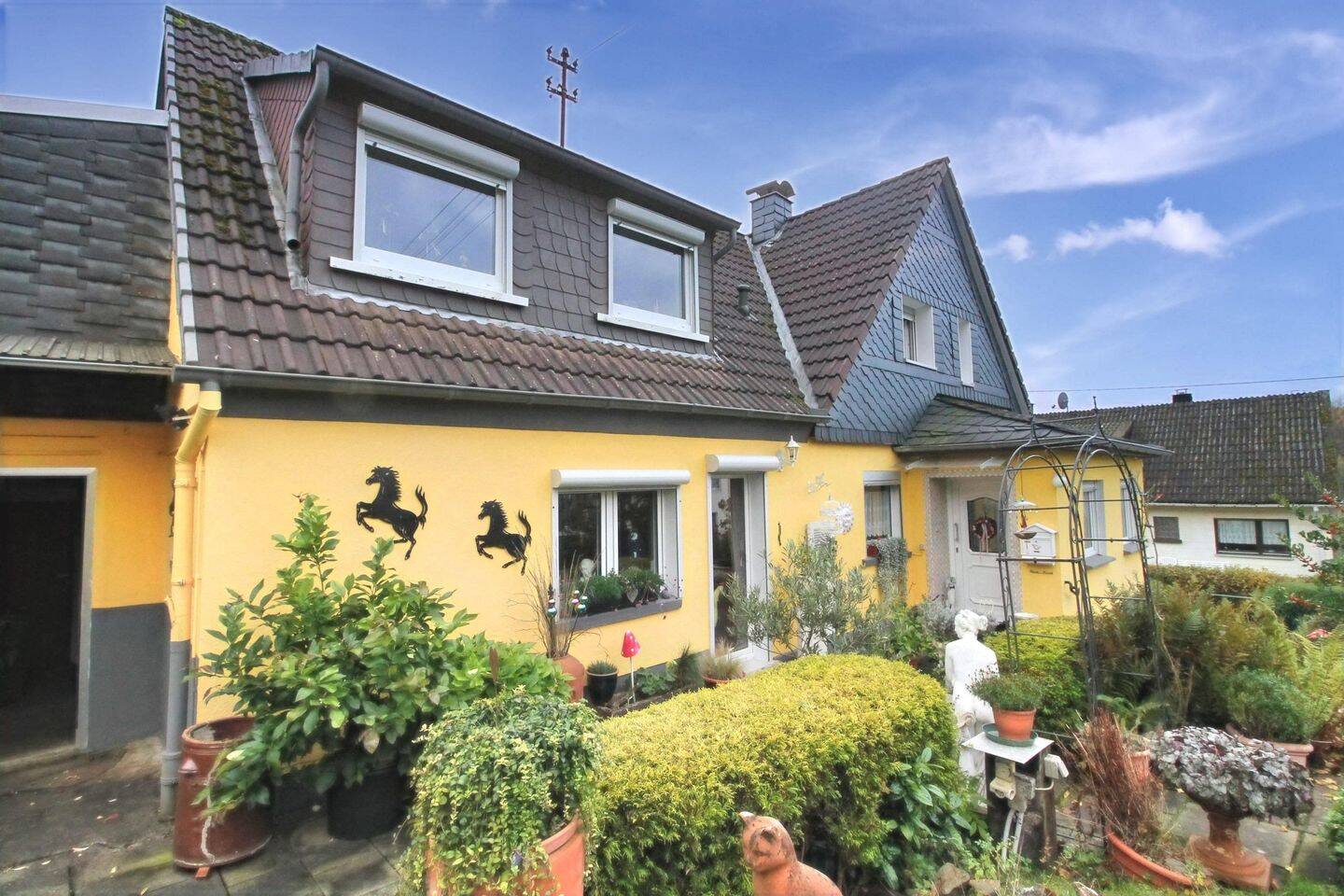 Reizvolles Eigenheim mit idyllischem Ambiente – Einfamilienhaus in Kirchen-Freusburg, 57548 Kirchen (Sieg)