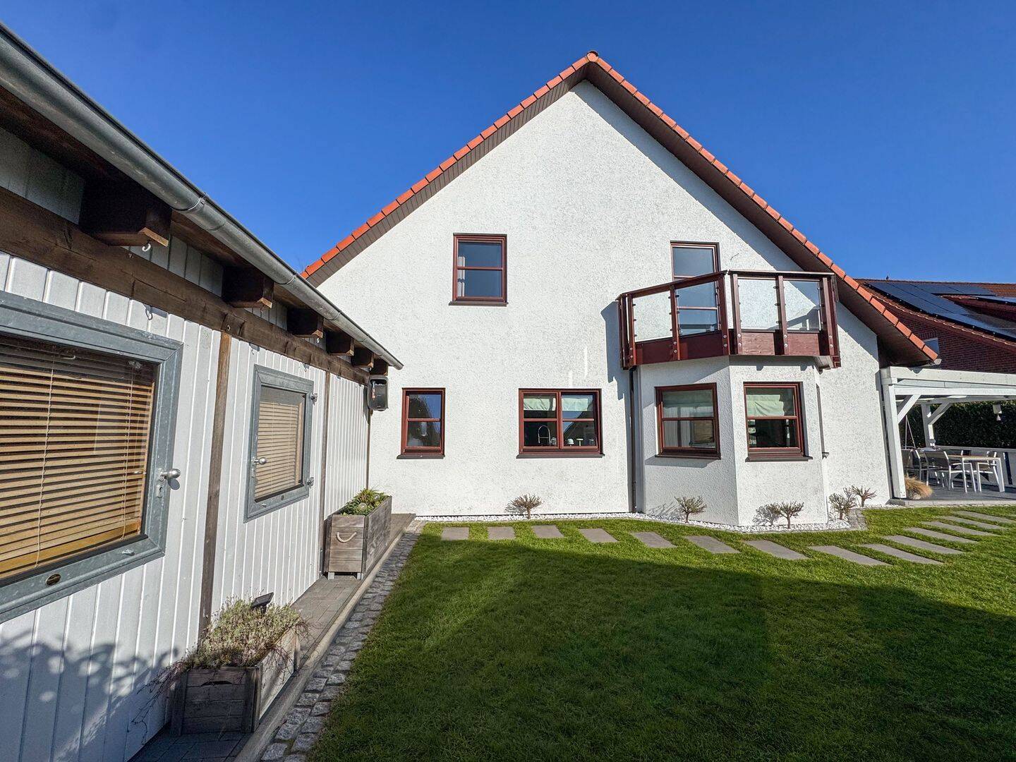 Ankommen und Wohlfühlen! DHH mit 126 m², 5 Zimmer und 361 qm sonnigem Grundstück in Pinneberg – Quellental!, 25421 Pinneberg