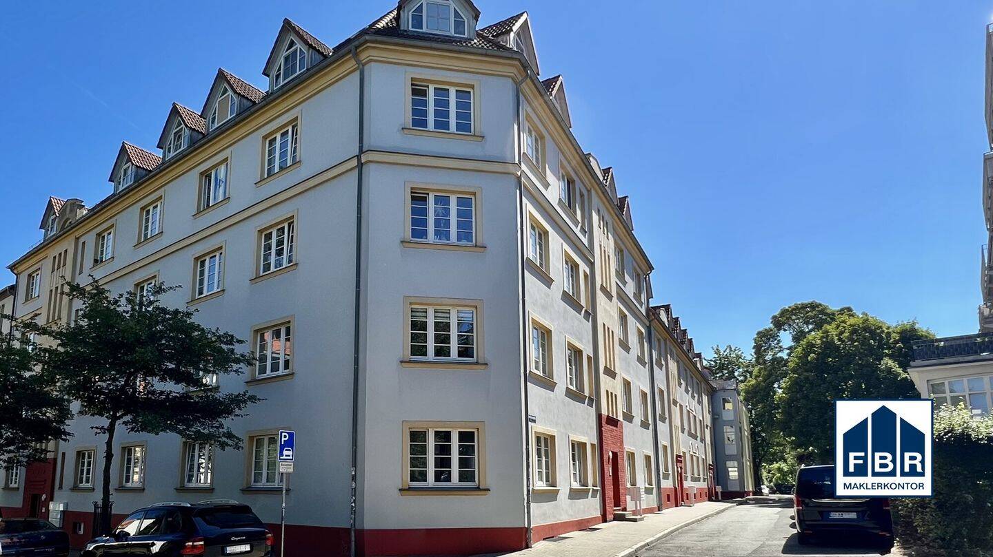 Vermietete Maisonettewohnung mit Stellplatz in der beliebten Schwerin-Feldstadt, 19053 Schwerin