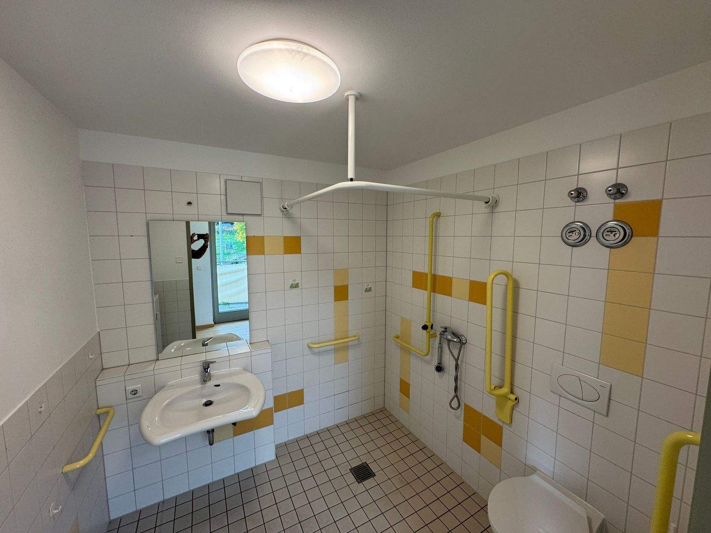 barrierefreie Einraum-Seniorenwohnung in BN-Poppelsdorf – 53115 Bonn – Vorschaubild 3