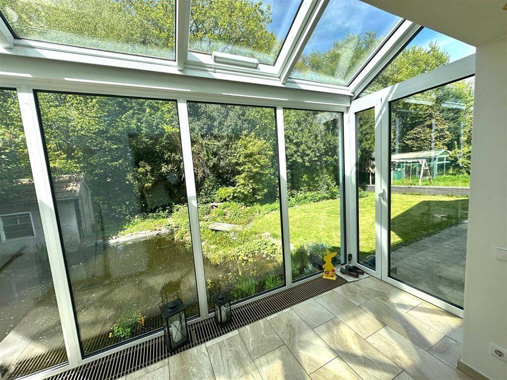 Wohnen in charmanter Lage, ETW im freist. Wohnhaus, gr. Gartenanl. Schimmteich, 2 Garagen – 45149 Essen – Vorschaubild 6