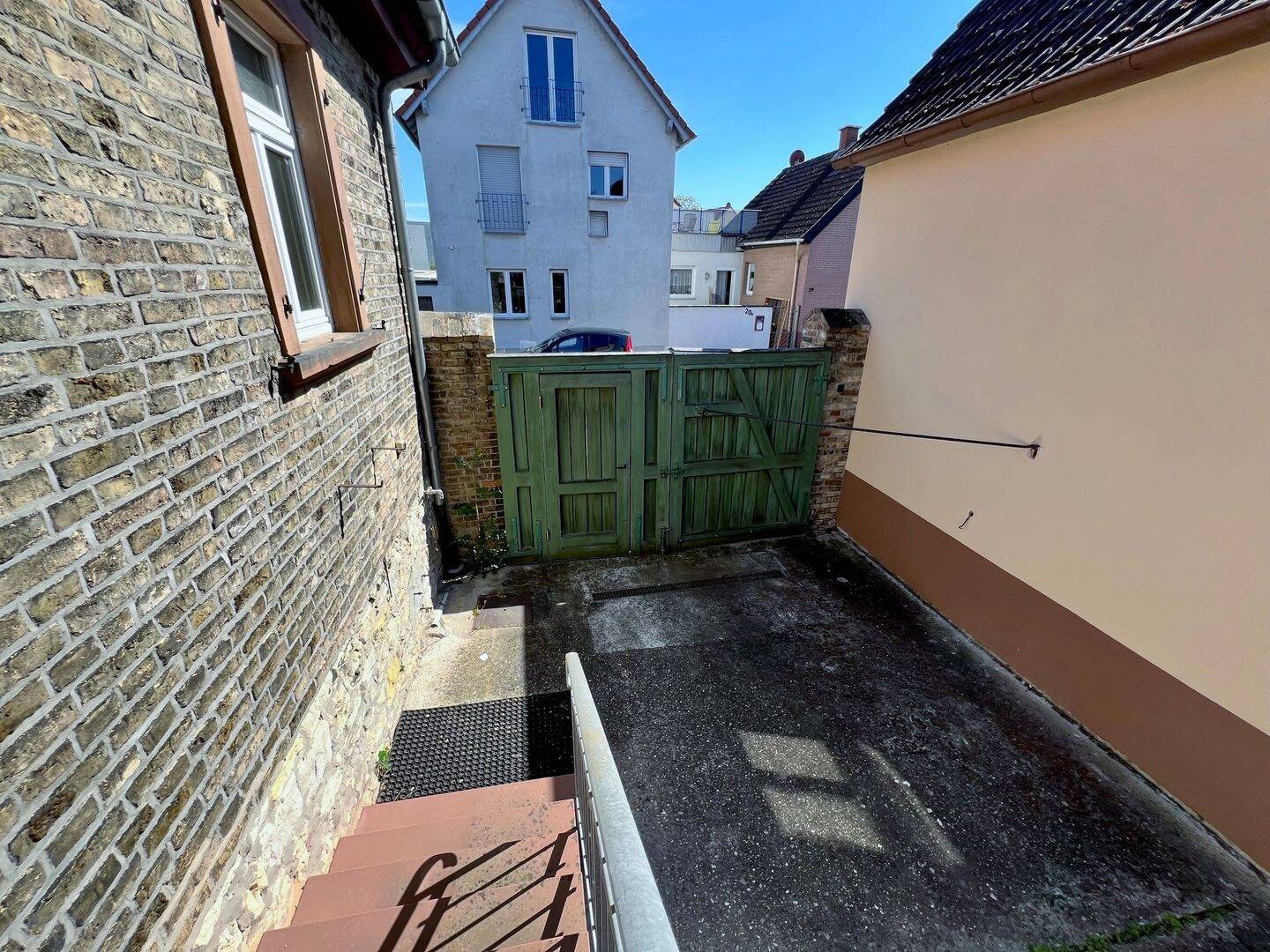 ***Charmantes Einfamilienhaus mit Ausbaupotenzial in begehrter Lage von Bodenheim***, 55294 Bodenheim