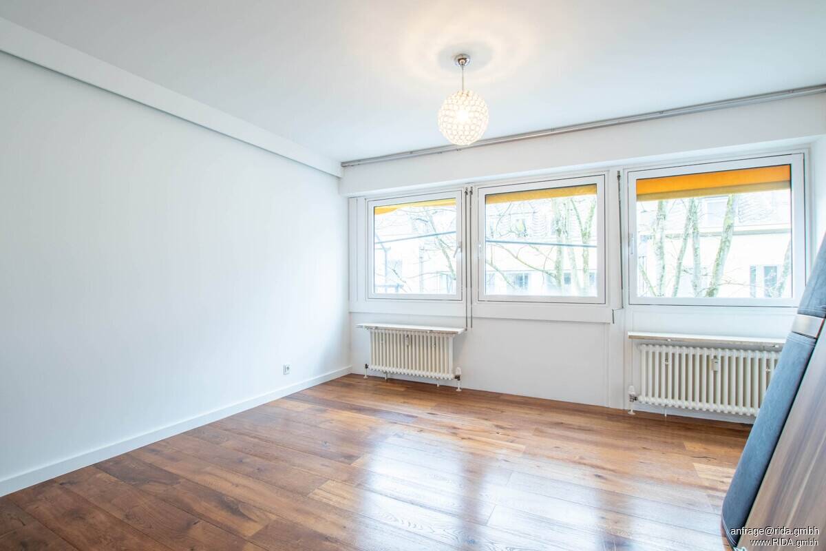 Welc(H)ome® by RIDA RESIDENTIAL – Exklusive Stadtwohnung mit einzigartigem Domblick!, 50667 Köln (Altstadt-Nord Altstadt-Süd)