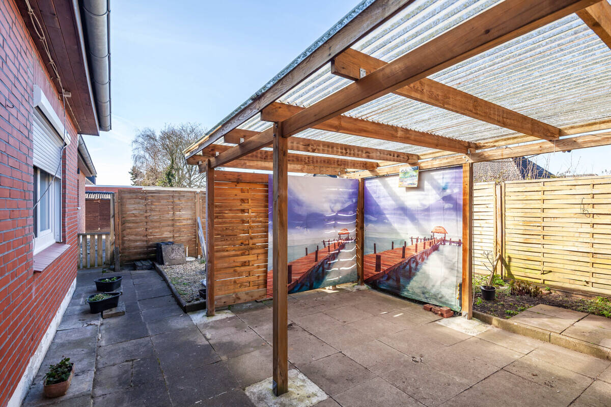 Flexibles Wohnhaus mit separatem Wohnbereich im Anbau in ruhiger Lage von Burg auf Fehmarn, 23769 Fehmarn