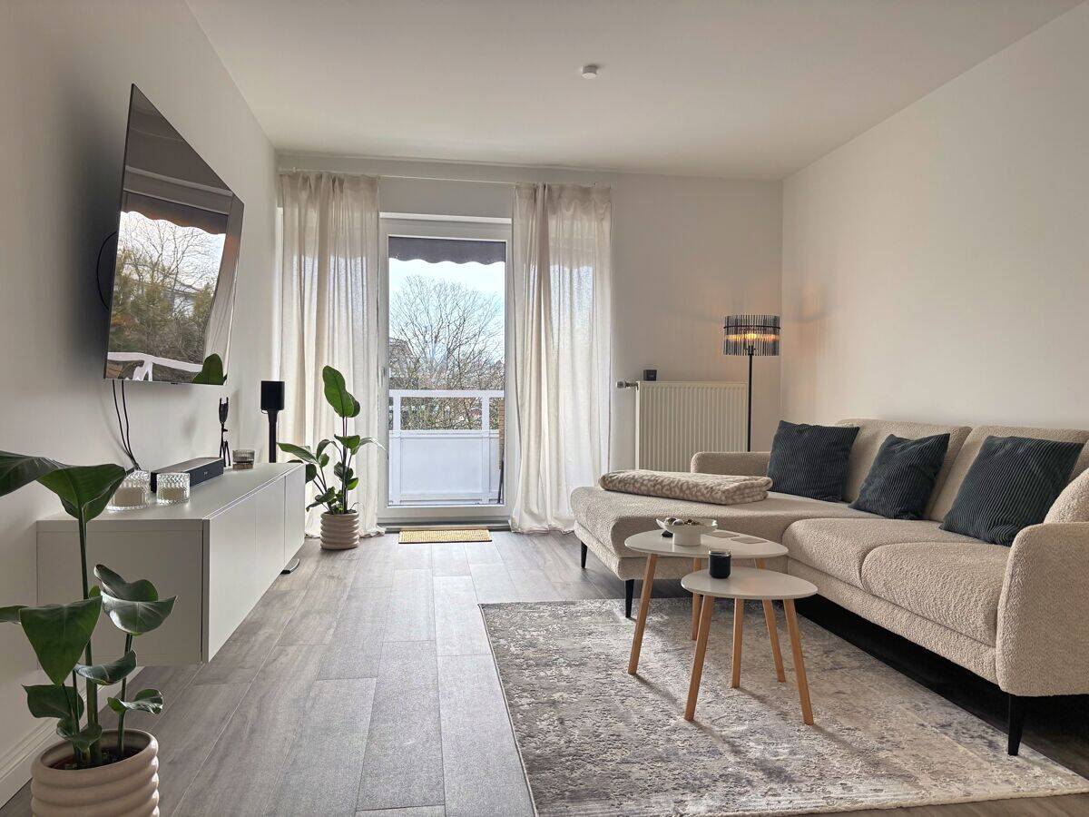 Provisionsfrei: Moderne Eigentumswohnung im Zentrum der Blumenstadt Wiesmoor, 26639 Wiesmoor