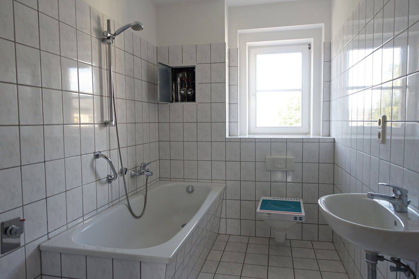 2-Zimmer-Wohnung mit Balkon – Chemnitz – Vorschaubild 4