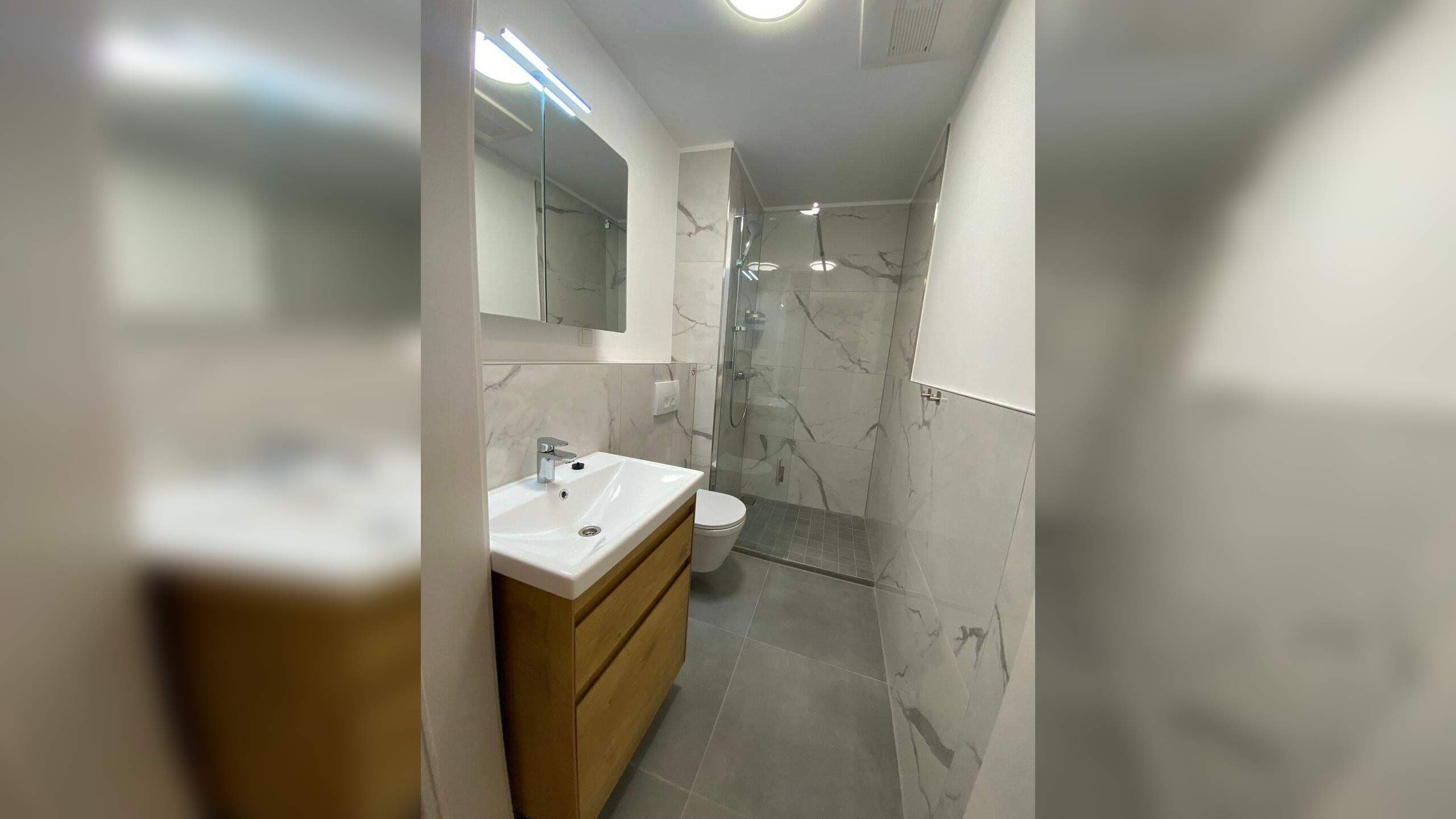 Schöne vollmöblierte 1 Zimmer-Penthousewohnung in Top Lage Darmstadt!