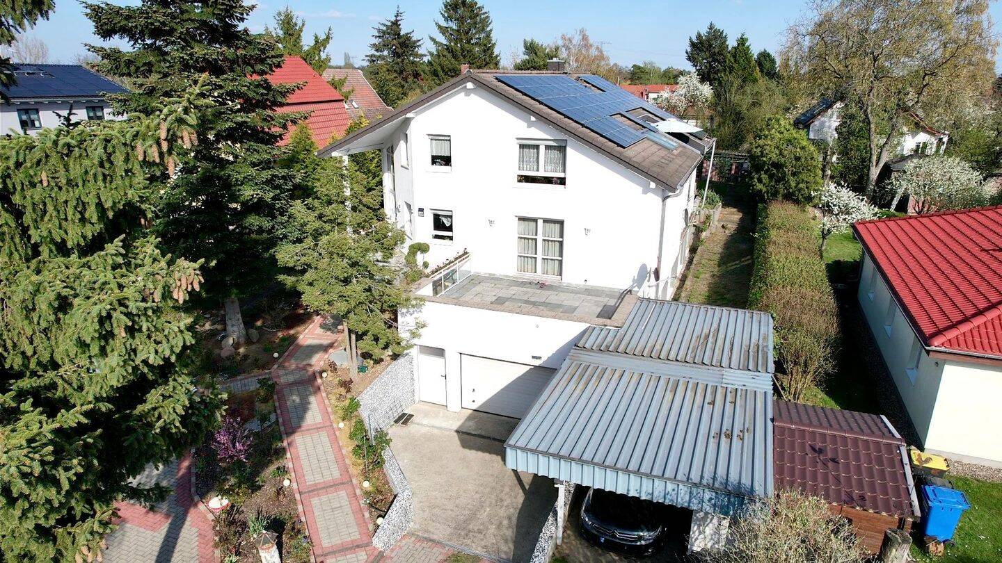 Platz für drei Generationen, Technik für die Zukunft: Willkommen im neuen Zuhause.”, 12621 Berlin (Marzahn-Hellersdorf Hellersdorf Kaulsdorf)