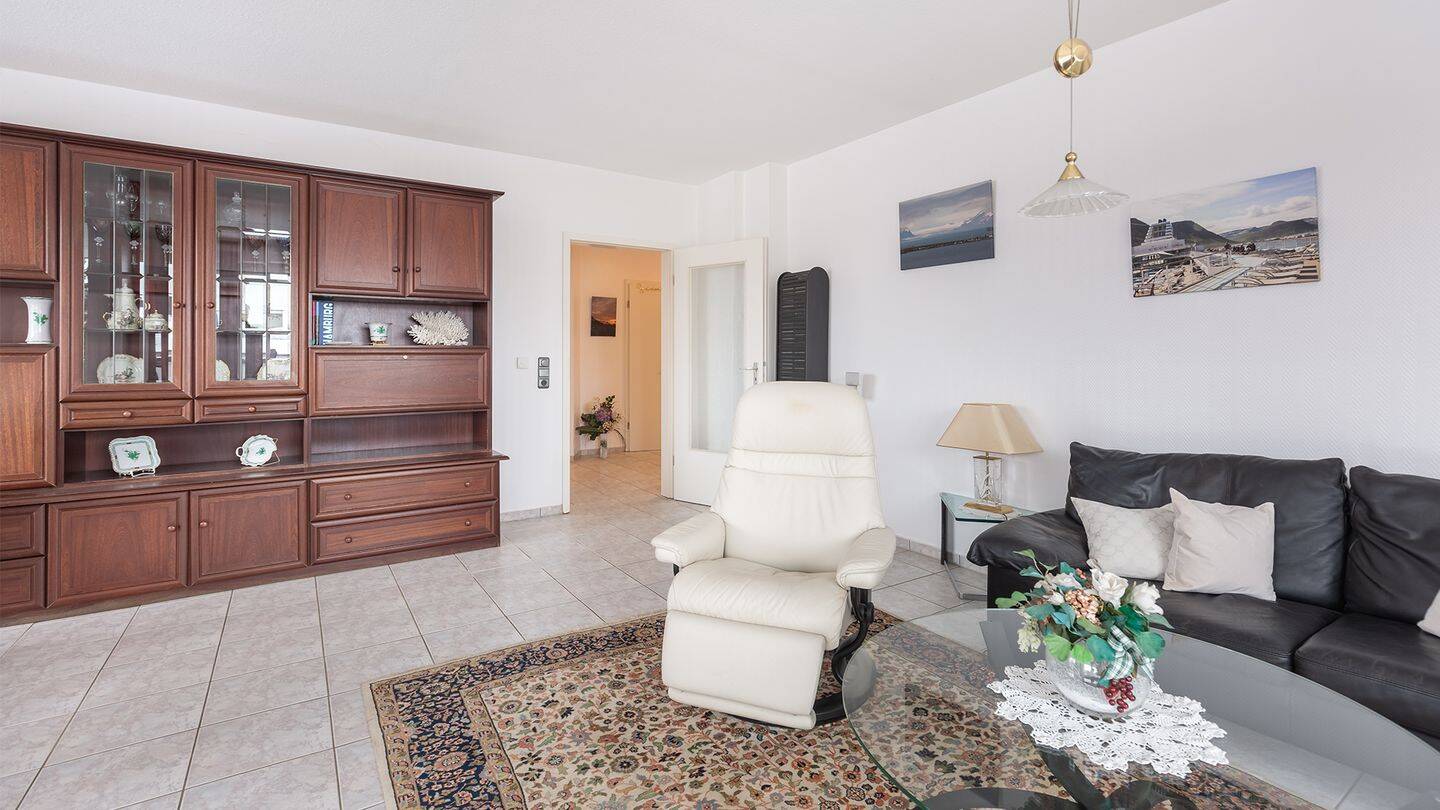 Modernes Penthouse mit großzügiger Terrasse und besonderem Flair in Hamburg-Stellingen! – 22527 Hamburg – Vorschaubild 3