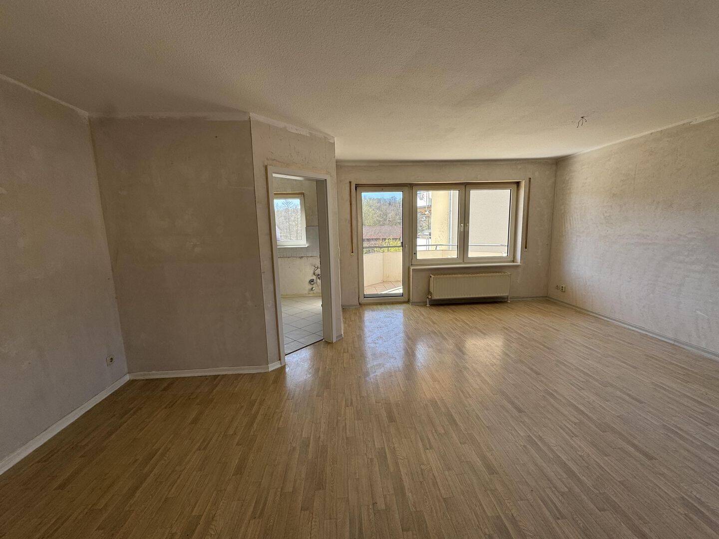 3-Zimmer Wohnung mit sonnigem Balkon in Wasungen!, 98634 Wasungen