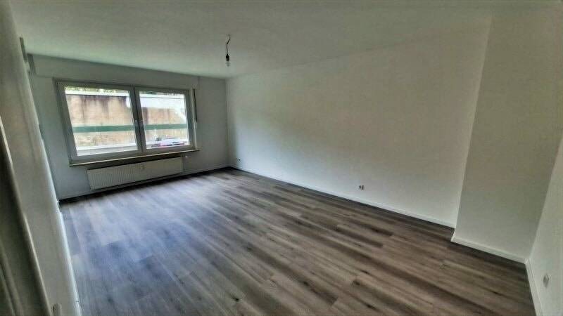 TOP-Wohnung im Hochparterre – Möbel rein und loswohnen, 45881 Gelsenkirchen (Schalke Schalke-Nord)