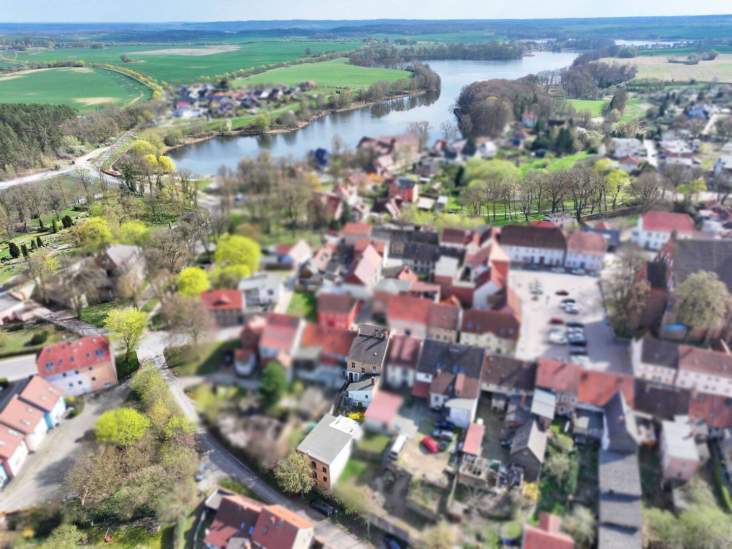 Mehrfamilienhaus in zentraler Wohnlage zur Vermietung oder für die Eigennutzung, 17217 Penzlin