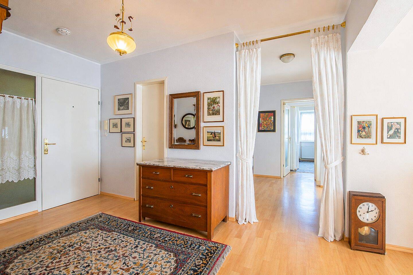 ++Großzügige 4-Zi.-ETW mit Balkon & Terrasse in Bad Mergentheim – ca. 95 m², ruhige Lage++, 97980 Bad Mergentheim