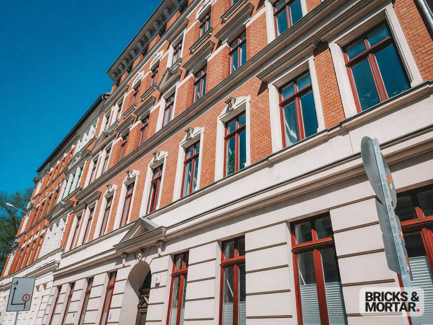 Stilvolle Altbauwohnung im beliebten Viertel nahe Karl-Heine-Kanal – Leipzig – Bild 1 von 2