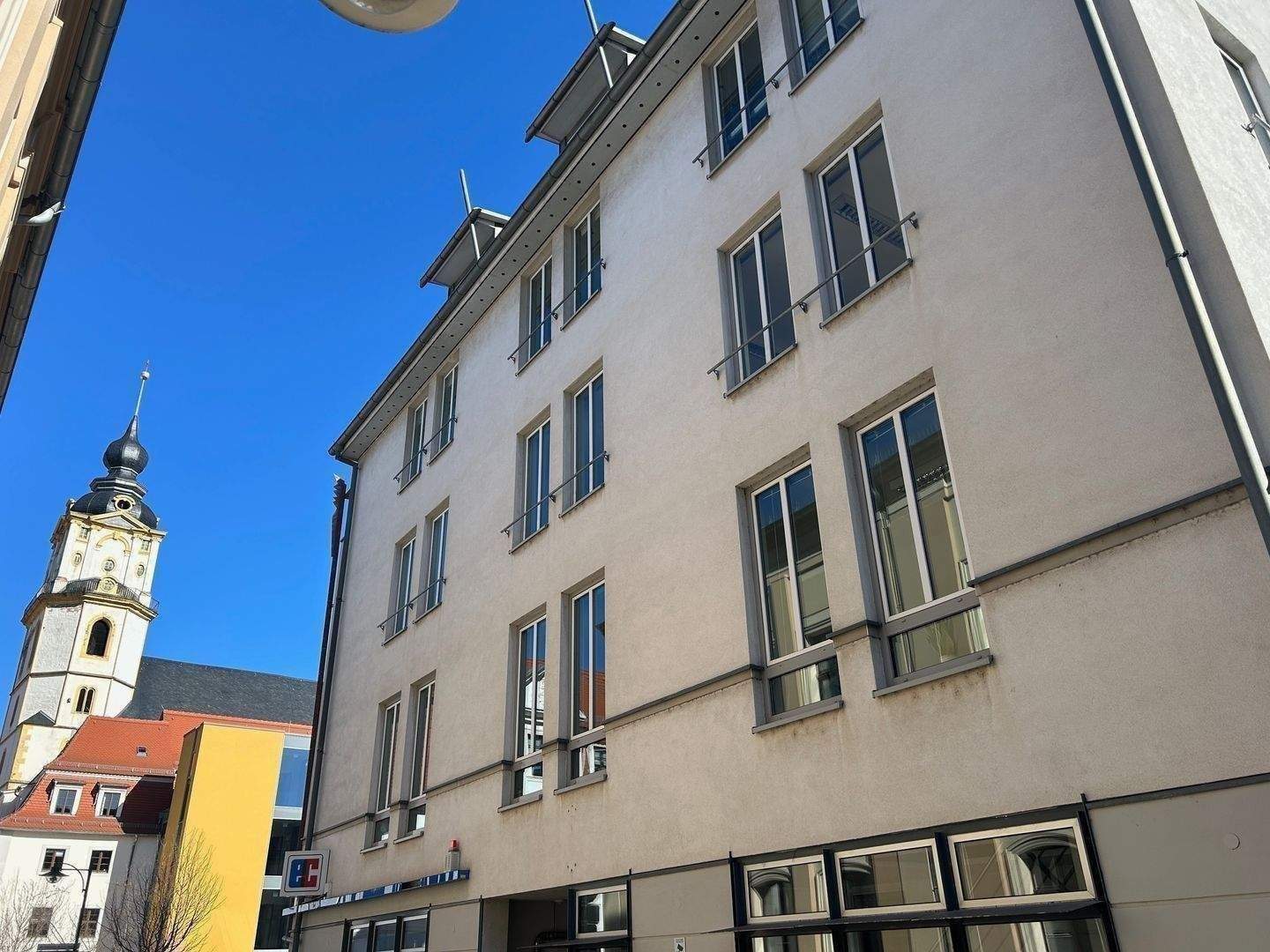 Gemütliche Dachgeschosswohnung mit Balkon im Herzen der Weißenfelser Altstadt!, 6667 Weißenfels