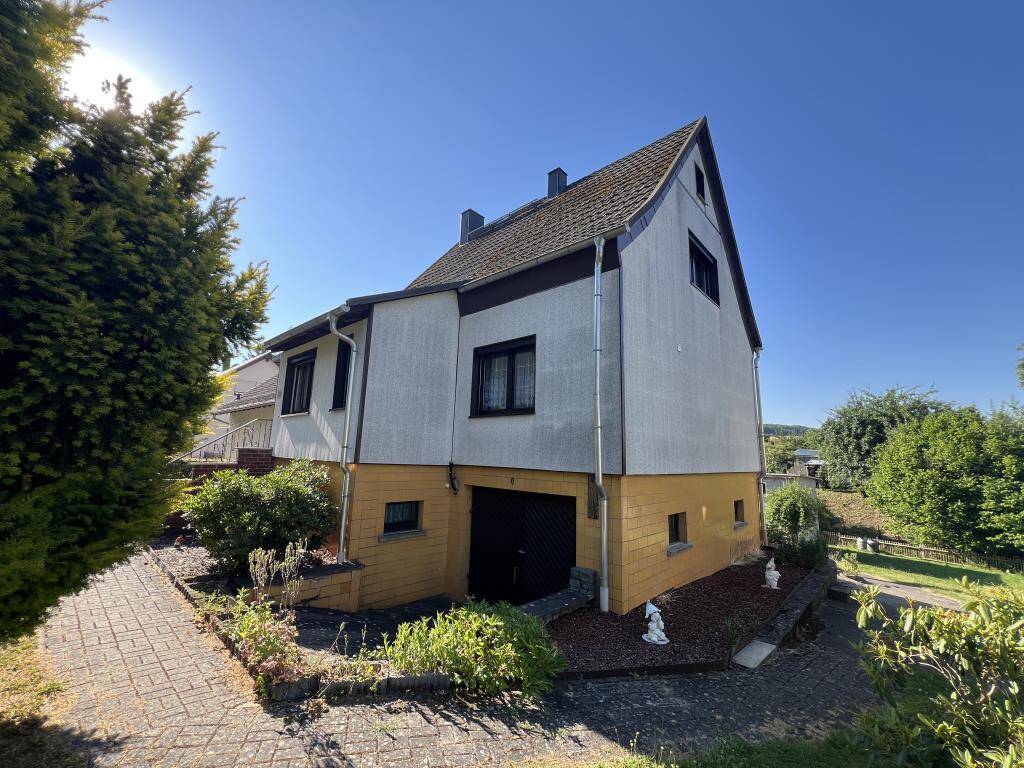 Ihr neues Zuhause in Gera: Einfamilienhaus mit Garage und praktischem Nebengelass!, 7551 Gera