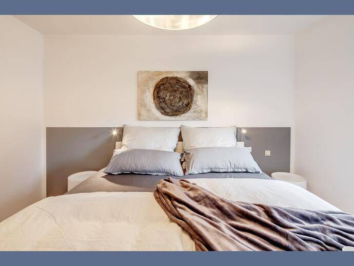 Möbliert: Moderne und helle Maisonette Wohnung zur Miete – München – Vorschaubild 3